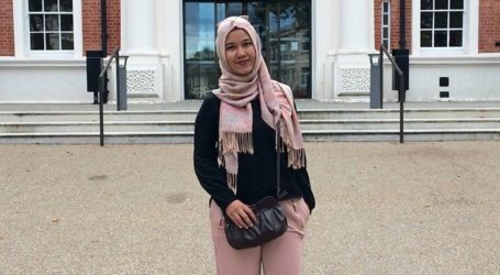 Indonesian Muslim Woman Forced to Remove Hijab at Airport in Rome