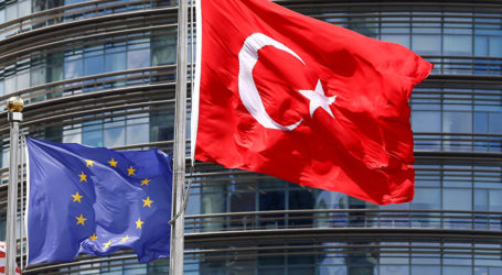 MEPs Call for Reviewing Turkey Relations