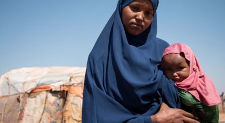 Britain’s May Urges International Partnership for Famine-Hit Somalia