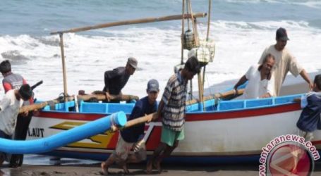 Australia Detains Eight Indonesian Fishermen