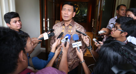 Wiranto Ssys Government to Ask Court to Ban HTI