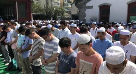 Chinese Muslims, Azerbaijan Mark Eid al-Fitr on Monday