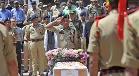 Angry Mob Lynches Police Officer Outside Mosque in Jammu, Kashmir