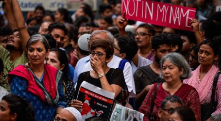 Thousands Gather in India to Protest Attacks on Muslims