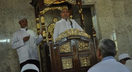 Shaikh Mustafa Calls Muslims in Bali to Concern Al-Aqsa Condition