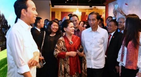 Jokowi`s Statue in Hong Kong to Have Batik Outfit
