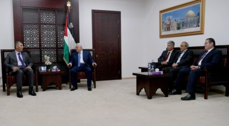 Hamas Delegation Meets with Abbas in Ramallah