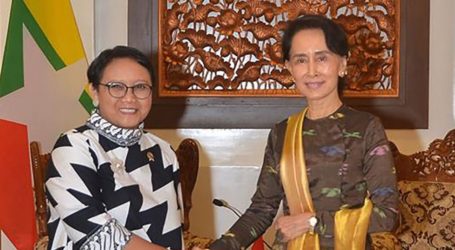 Suu Kyi Welcomes Indonesia`s Proposal to Resolve Rohingya Humanitarian Crisis