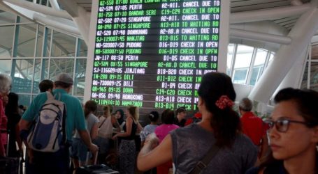 Bali Airport Reopens after Mount Agung Eruption