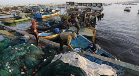 Israel Reduces Gaza Fishing Zone