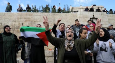 Palestinians Call for Uprising to Continue against Israel