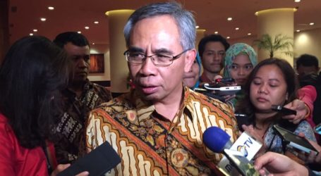 OJK Asks Banks for Early Migration of ATM Card to Chip