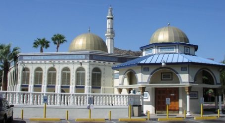 US: 2 Anti-Muslim Women Arrested for Vandalizing Mosque