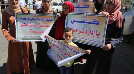 Massive Sit-in in Gaza Protest at UNRWA Cuts