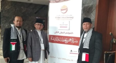 Imaam Jama’ah Muslimin (Hizbullah) Attends the International Conference on Al-Aqsa in Istanbul