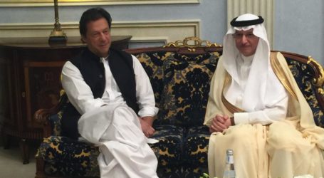 OIC Secretary-Pakistani PM Discuss Issues of the Islamic World
