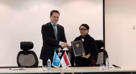 Indonesia-UNRWA Signs Agreement on Contribution to Palestinian Refugees