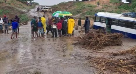 More Than 100 People Died After Typhoons Hit Mozambique and Zimbabwe