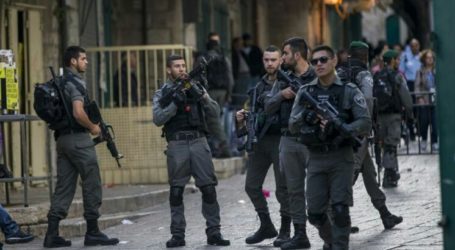 Israeli Police and Palestinians Clash in Al-Quds, 80 People Injuries