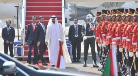 President Jokowi Welcomes Crown Prince of Abu Dhabi at Soekarno Hatta Airport