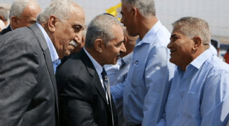 Palestinian Cabinet Hold Meeting in Jordan Valley
