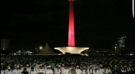 212 Reunion in Jakarta Started with Tahajud Prayer