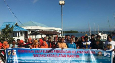 Indonesian Fishermen Declare Natuna Sea Security Refusing Illegal Fishing