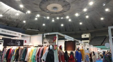 As 400 Exhibitors Enliven Muslim Fashion Festival 2020 in Jakarta