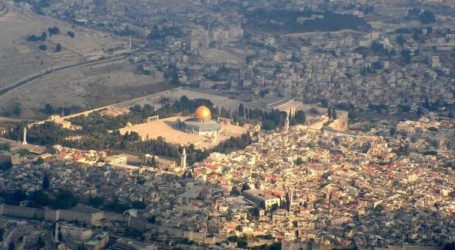 Palestinians Condemn US Replace “Palestinian” in Jerusalem with “Arabic”