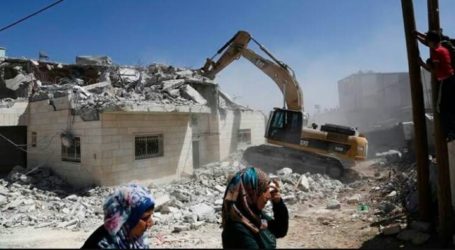 Israel Destroys Palestinian Property Amid Covid-19 Pandemic