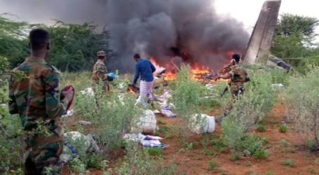 An Aircraft Brings Medical Supplies Falls in Somalia, 6 Killed