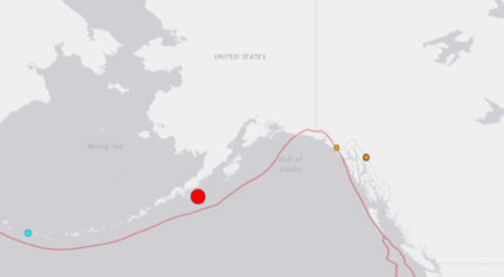 Tsunami Warning as 7.8 Quake Hits Off Alaska