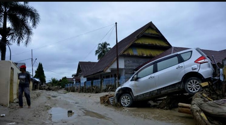As 21 Residents Died Due to Flash Flood in North Luwu, South Sulawesi ...