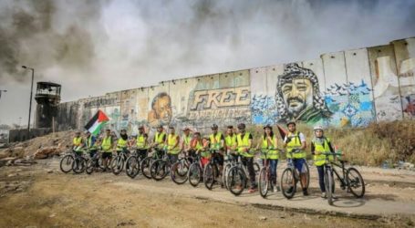 Palestinian Cyclists Attacked by Jewish Settlers