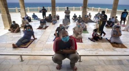 Mosques in Gaza Reopened for Congregation Prayers