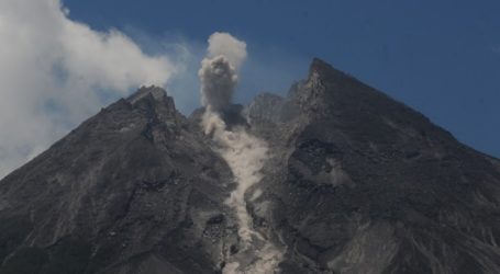 Monitor Mount Merapi from the Air, Disaster Agency Finds Many New Landslides