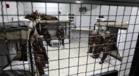 Palestinians Demand Release of Hunger Strike Prisoners