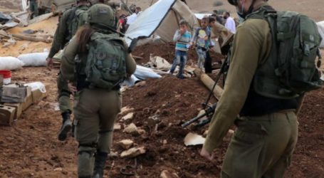 Israeli Forces Demolishes Palestinian Citizen’s Tent Shelter