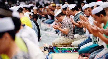 Close to Allah While Praying