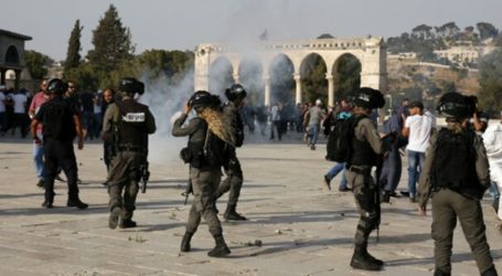 Israeli Police Again Attack Worshipers at Al Aqsa Mosque