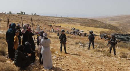 Israeli Forces Expel Palestinian Bedouin Family in West Bank