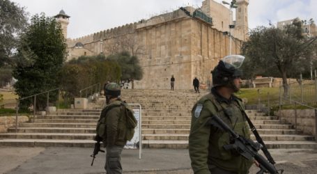 Israeli Ocupation Closes Ibrahimi Mosque and Allows Settlers to Perform Talmudic Rituals