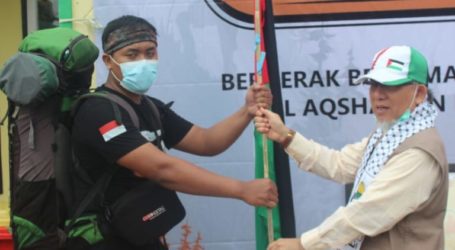 AWG Palestine Solidarity: Indonesian and Palestinian Flags at Galunggung Peak
