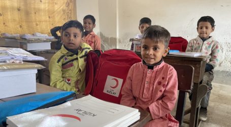Turkish Red Crescent Delivers Aid to Rohingya Refugees in Pakistan