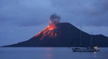 Indonesian Mount Anak Krakatau Erupted, Status Level II Alert