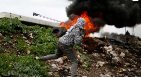 102 Confrontations Between Palestinians and Israeli Forces Outbreaks in West Bank