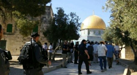 1004 Israeli Settlers Stormed Al-Aqsa Mosque During Last Week