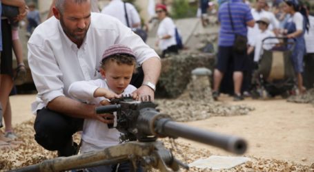Israeli Settlers Requests to Obtain Weapons Licenses Unexpectedly Rise