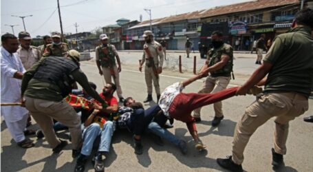 Police Break up Muslim Muharram Procession in Indian-controlled Kashmir