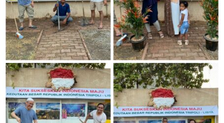 Indonesian Get Together to Clean Courtyard of the Indonesian Embassy in Tripoli